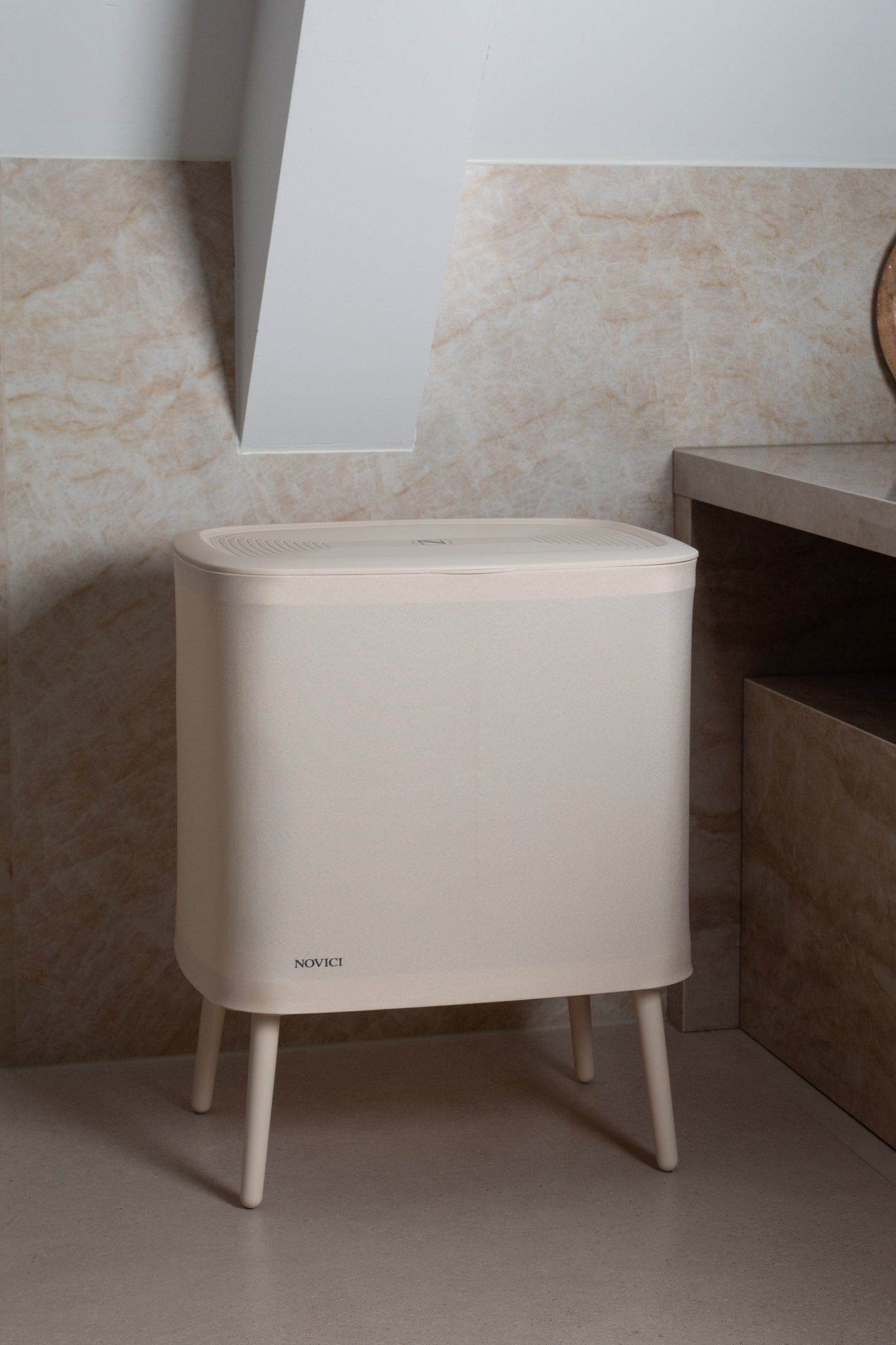 Aura Wasmand - Stijlvol design voor een opgeruimd huis