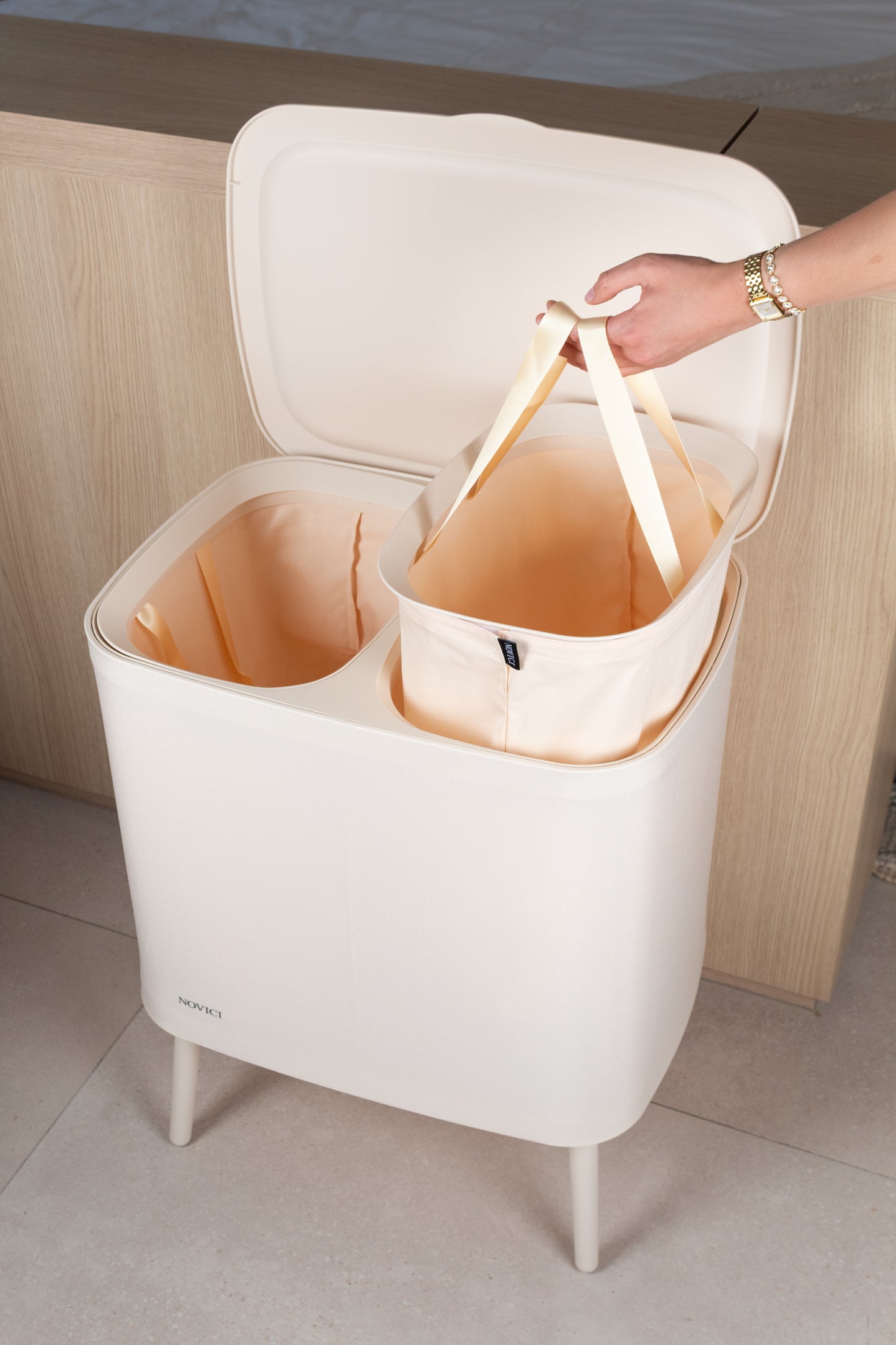 Aura Wasmand - Stijlvol design voor een opgeruimd huis